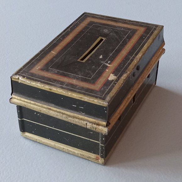 Antique Victorian English Make Small Metal Cash Box - Picture 8 of 15